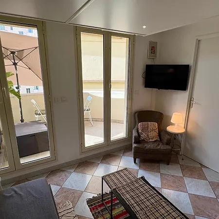 Pearl - Terrace - Ac - Comfort Апартаменты